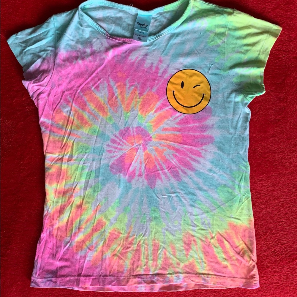 XL Tie dye smiley face shirt